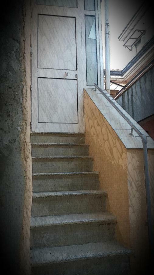 La Casetta Di Jasmine Salerno Exterior photo